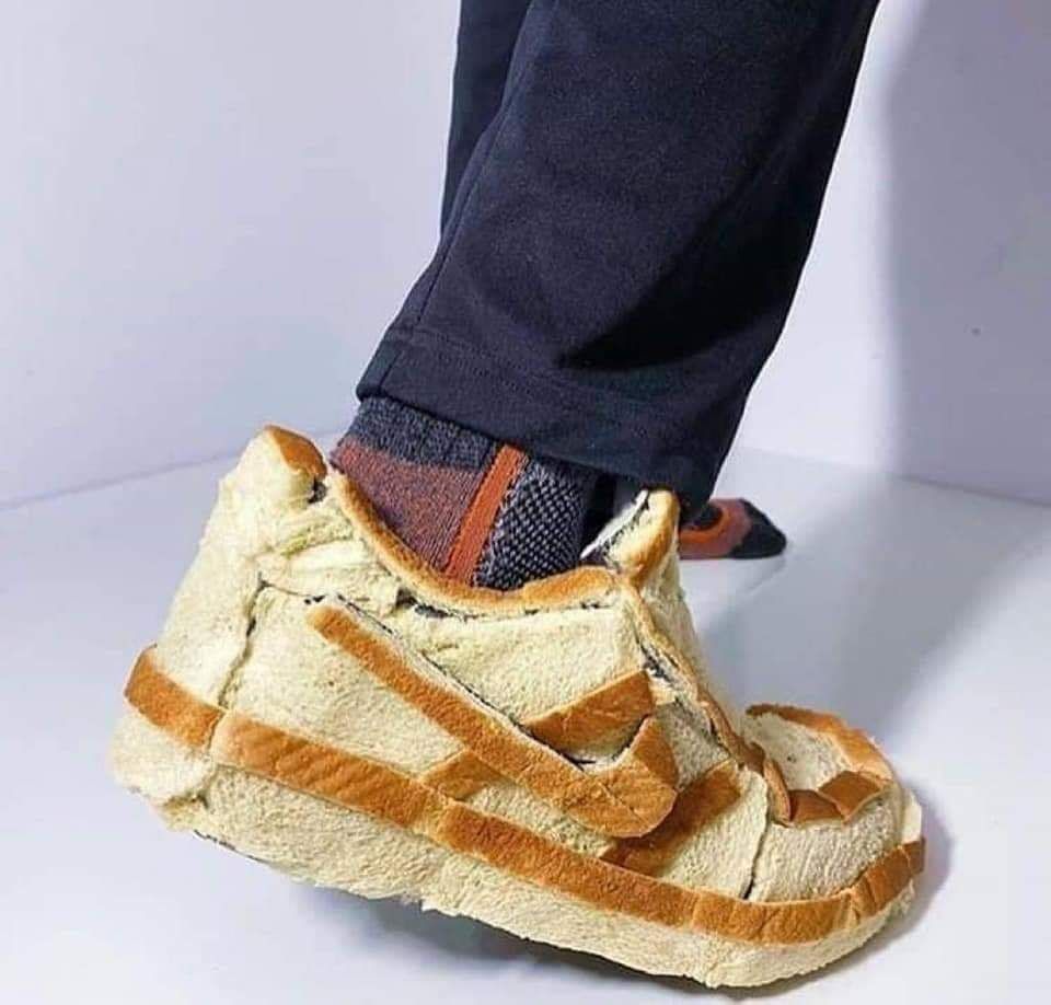 bread nike